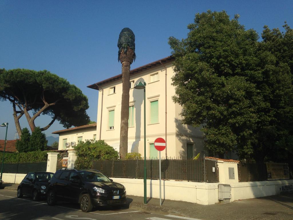 Albergo Villa Gradita ฟอร์เต เดย์ มาร์มี ภายนอก รูปภาพ