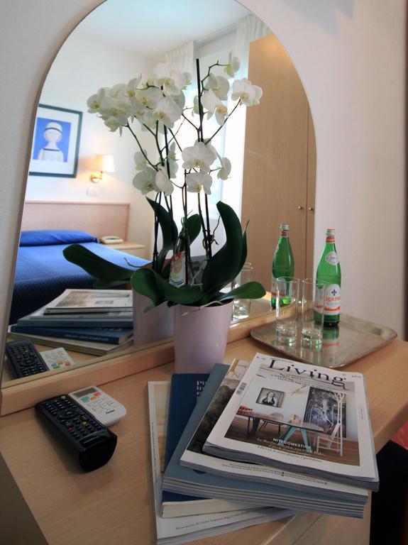 Albergo Villa Gradita ฟอร์เต เดย์ มาร์มี ภายนอก รูปภาพ