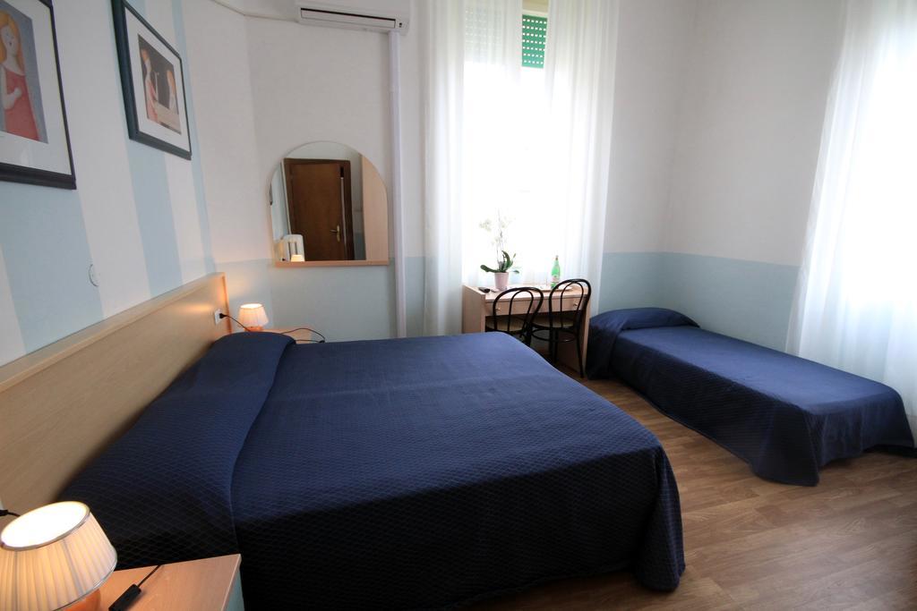 Albergo Villa Gradita ฟอร์เต เดย์ มาร์มี ภายนอก รูปภาพ