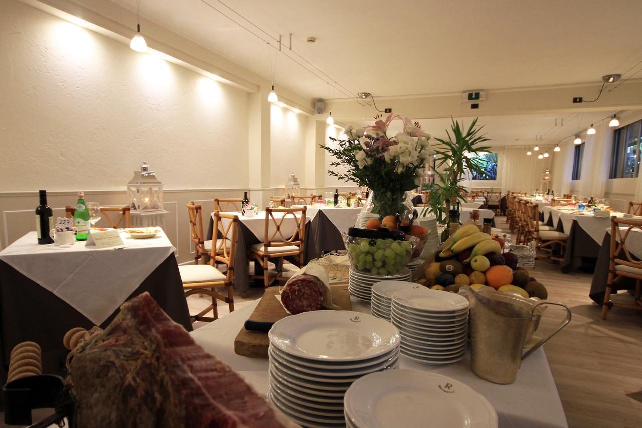 Albergo Villa Gradita ฟอร์เต เดย์ มาร์มี ภายนอก รูปภาพ