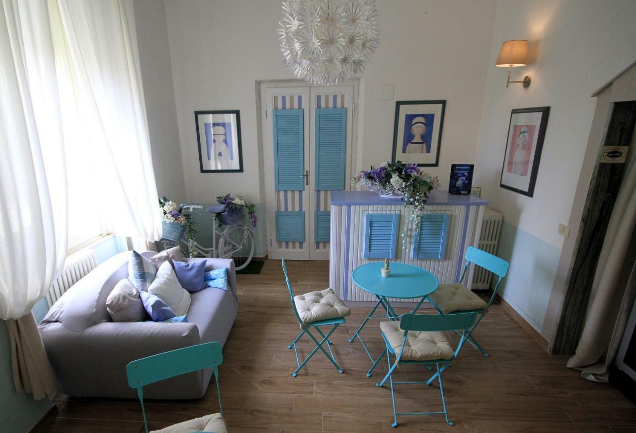 Albergo Villa Gradita ฟอร์เต เดย์ มาร์มี ภายนอก รูปภาพ