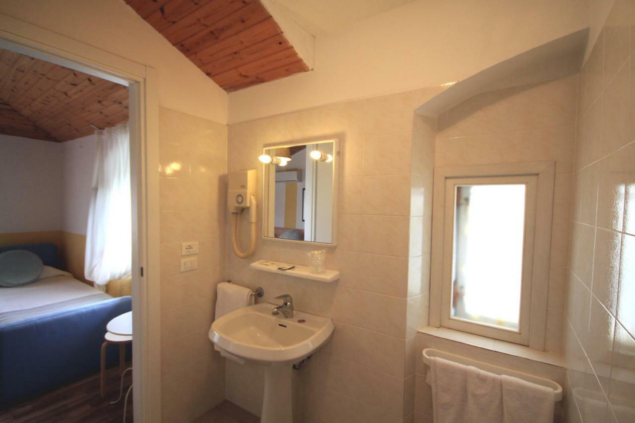 Albergo Villa Gradita ฟอร์เต เดย์ มาร์มี ภายนอก รูปภาพ